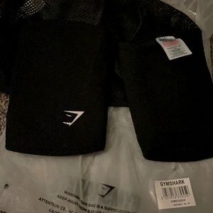 Gymshark medium elbow sleeves new